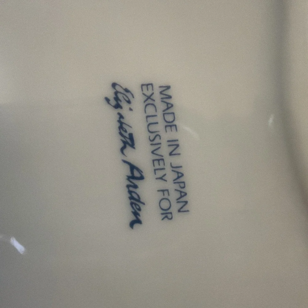 Vintage Elizabeth Arden Porcelain Floral Cat Candle Trinket Box Made in Japan